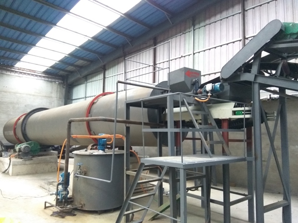 復合肥噴油撲粉1